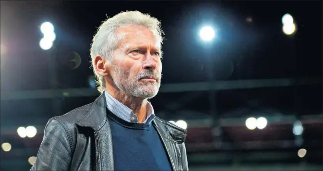  ?? / MICHA WILL (GETTY) ?? Paul Breitner, en un encuentro del Bayern en 2015.