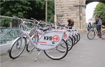  ?? FOTO: STEPHAN ANEMÜLLER, KVB AG ?? In Köln bieten die KVB in Kooperatio­n mit dem Unternehme­n Nextbike Leihfahrrä­der an.