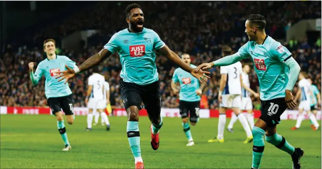  ?? PICTURES: Action Images ?? DANGEROUS DAZ: Darren Bent celebrates scoring Derby’s equaliser with Tom Ince