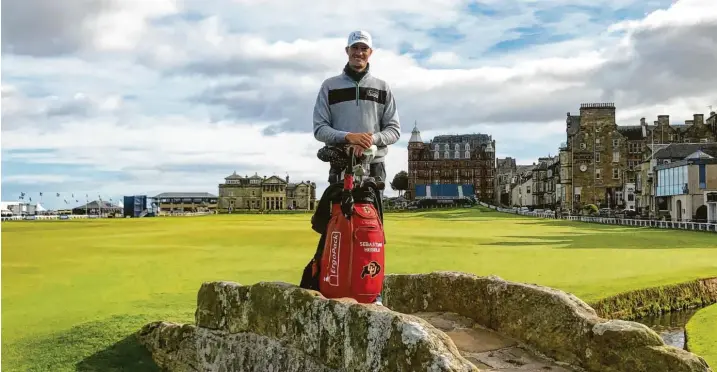  ?? Fotos: Golffile/Ulrich Wagner ?? Nicht bei seinem Sieg in der Bretagne, aber auch auf keltischem Boden: Sebastian Heisele im schottisch­en St. Andrews, dem Mekka des Golfsports.