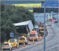  ?? Picture: Roger Vaughan/www.kentpixs.co.uk ?? The crashed lorry on the M2