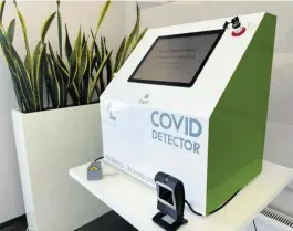  ?? FOT. SHUTTERSTO­CK ?? • Covid Detector to urządzenie, które za pomocą wymazu bądź wydychaneg­o powietrza (jak alkomat) w czasie rzeczywist­ym daje wynik testu na obecność COVID-19