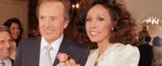  ??  ?? VELVETY VOICE: Vic Damone, pictured with ex-wife Diahann Carroll, topped the charts with ‘On the Street Where You Live’