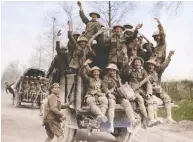  ?? CANADIAN WAR MUSEUM / GEORGE METCALF ARCHIVAL COLLECTION 19920085-295 ?? Canadian soldiers returning from Vimy Ridge in 1917.