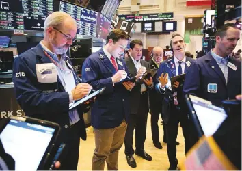  ?? Bloomberg ?? The New York Stock Exchange. US equities climbed at the end of a bruising week in which escalating trade tensions dominated markets.