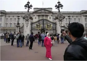  ?? ?? ► La Casa Real ha apelado a la privacidad de la princesa de Gales para evitar informar de su estado de salud.