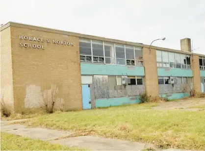  ?? CAROLE CARLSON/POST-TRIBUNE ?? Vacant Norton school, where the body of a dead Portage woman was discovered in 2019, was the top pick of Gary residents who responded to a survey ranking schools for demolition.