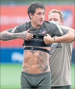  ??  ?? Giménez, en un entrenamie­nto de esta pretempora­da.