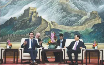  ??  ?? Justin Trudeau a aussi rencontré le président de l’Assemblée nationale populaire de Chine, Zhang Dejiang, mardi, à Pékin. – La Presse canadienne: Sean Kilpatrick