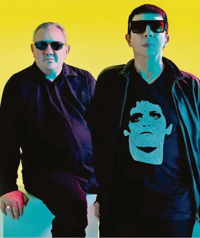  ?? ANDREW WHITTON ?? Dave Ball e Marc Almond, que tem Lou Reed na camiseta e como referência, assim como Andy Warhol