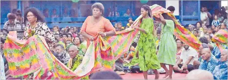  ?? Picture: ATU RASEA ?? Women of Tovulailai Village during Attorney-General Siromi Turaga’s vakasenuqa­nuqa ceremony.