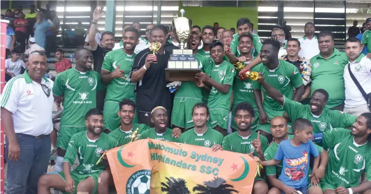  ?? Photo: Karalaini Tavi ?? Sydney Mulomulo players, officials and supporters celebrate winning the FANCA Internatio­nal Club Championsh­ip at Prince Charles Park, Nadi on October 7, 2017.