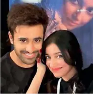  ??  ?? Pearl V Puri and Divya Khosla Kumar