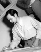  ?? Photograph: Everett Collection Inc/Alamy ?? Orson Welles sketching design for the ballroom set.