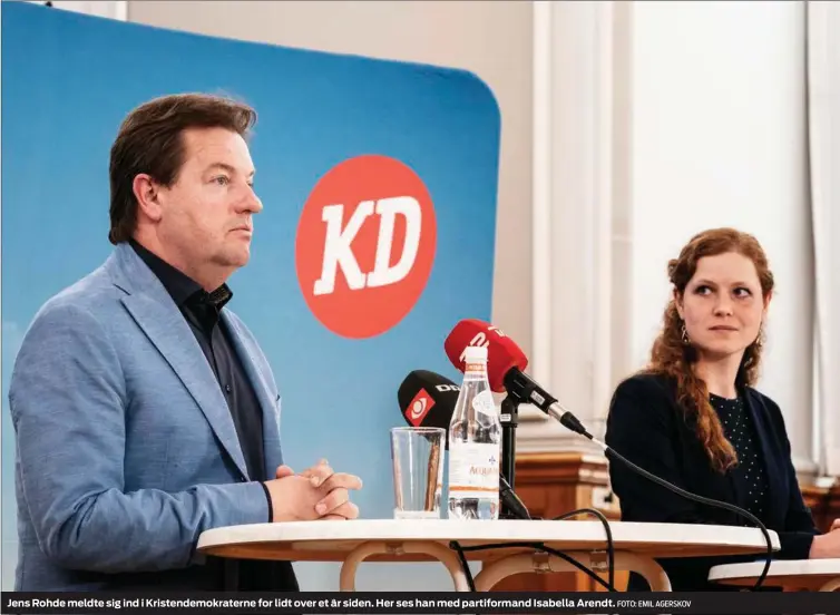  ?? FOTO: EMIL AGERSKOV ?? Jens Rohde meldte sig ind i Kristendem­okraterne for lidt over et år siden. Her ses han med partiforma­nd Isabella Arendt.