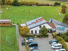  ?? Foto: Karsten Skrabal ?? Der TSV Merching ist der größte Verein in der Gemeinde und steht mit über 800 Mitglieder­n auf einem soliden Fundament.