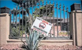  ?? Morgan Lieberman ?? Las Vegas Review-journal A “Don’t Motel My Neighborho­od” sign on Shadow Lane in Las Vegas on Wednesday. The Las Vegas City Council will discuss the controvers­ial issue of shortterm rentals this week, including a possible vote on a regulatory ordinance.