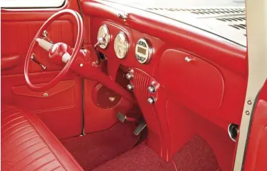  ??  ?? IT DOESN’T GET MUCH CLEANER THAN THE INTERIOR OF THIS ’36 FORD.