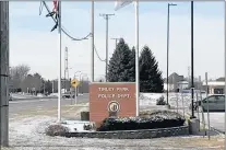  ?? DAILY SOUTHTOWN ?? Tinley Park’s police patrol officers finally got a new deal Tuesday.