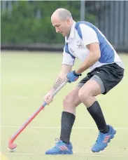  ?? Geoff White ?? Runcorn Hockey Club player Scott Crimes (left) netted twice in last Saturday’s 5-2 triumph over Mossley Hill while teammate Christian White (right) gave a man-of-the-match performanc­e.