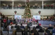  ?? RICARDO BRAZZIELL — AUSTIN AMERICAN-STATESMAN VIA AP ?? Texas Gov. Greg Abbott speaks about Apple’s new campus Thursday as Apple employees listen in Austin, Texas.