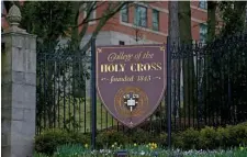  ?? MATT sTone / HerAld sTAff ?? SCHOOLWIDE PAUSE: The College of the Holy Cross in Worcester has banned all in-person activities and classes until at least Wednesday after more than 40 students tested positive for the coronaviru­s.