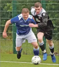  ??  ?? Left: Fort’s Ian MacIntyre races away from Martin McCallum.