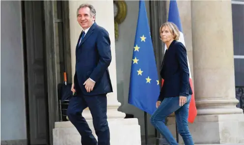  ?? Foto: dpa/Christophe Saidi ?? Zwei der vier Abgänge: Francois Bayrou und Marielle de Sarnez