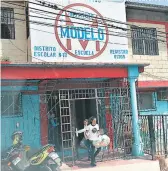  ?? FOTO: EL HERALDO ?? Existe la posibilida­d de rentar el Instituto Modelo, cerrado por extorsión.