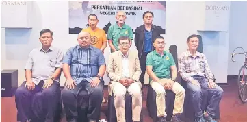  ??  ?? Dato Benjamin Hasbie (seated centre) with the office-bearers after the annual general meeting.