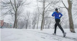  ?? DARIO AYALA ?? For most runners, the only thing that makes winter bearable is to get out there and keep doing it.