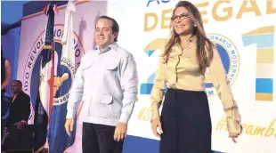  ?? FUENTE EXTERNA ?? Nueva dirección. José Ignacio Paliza sustituye en la presidenci­a del PRM a Andrés Bautista, y Carolina Mejía, a Jesús Vásquez Martínez en la secretaría general.