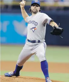 ?? CHRIS O’MEARA/THE ASSOCIATED PRESS ?? Toronto’s R.A. Dickey will take on fellow knucklebal­ler Steve Wright of the Boston Red Sox on Saturday.