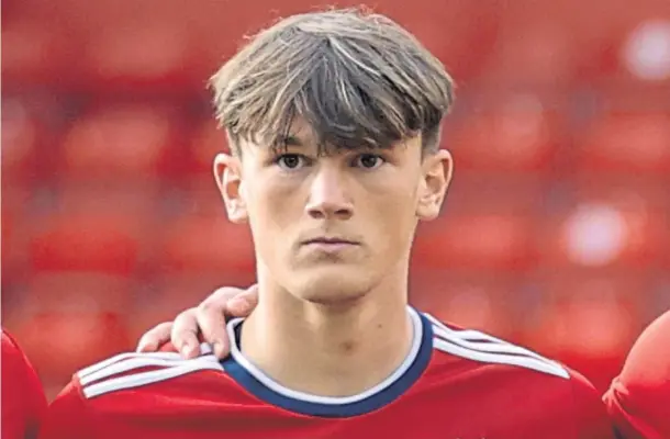  ?? ?? LIFE-CHANGING: Calvin Ramsay is expected to pen a five-year deal with Liverpool after the English giants thrashed out a transfer agreement with Aberdeen.