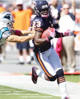  ??  ?? Devin Hester had success against both the Panthers and Broncos when Jeff Rodgers was the special teams coordinato­r with those teams.
| RICK HAVNER/ AP