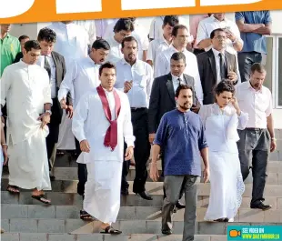  ??  ?? PIC BY PRADEEP PATHIRANA
MP Wimal Weerawansa, his wife Shashi, MP Namal Rajapaksa and others leaving the Negombo Court premises yesterday.