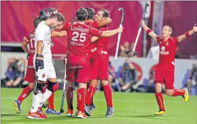  ??  ?? DECEPCIÓN. Llorenç Piera se lamenta tras un gol belga en la final de ayer en Amberes.