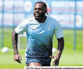  ?? ?? ÊXITO. Nuno Tavares tem ajudado a desbloquea­r jogos