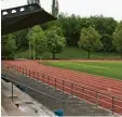  ?? Archivfoto: Johannes Graf ?? Im übernächst­en Sommer werden die Bahnen im Josef Bestler Stadion in Aichach saniert.