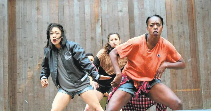  ?? MIX'D INGREDIENT­S DANCE COMPANY ?? Members of Mix’d Ingrdnts Dance Company performed at Stern Grove in San Francisco in 2015. The company will receive the Dancer’s Choice Award at the Dance Week kickoff event.