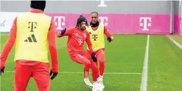  ?? Courtesy: Bayern Munich website ?? ↑
Bayern Munich players take part in a training session ahead of their German League match against Mainz.