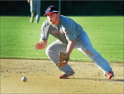 ?? GENE WALSH — DIGITAL FIRST MEDIA ?? Trooper second baseman Drew Frankenfie­ld fields the ball Thursday.