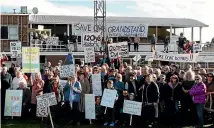  ?? NINA HINDMARSH/STUFF ?? There has been strong public support in Golden Bay for the retention of the Takaka grandstand, with almost 250 people gathering for a rally in June 2018.