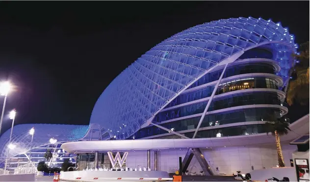  ??  ?? ↑
Yas Island, Abu Dhabi’s premier leisure and entertainm­ent hub, is celebratin­g Kuwait’s 60th National Day as it lights up in blue.