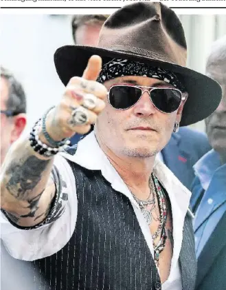  ?? WENN ?? Wenn Johnny Depp heute gut drauf ist, dürfte nach dem Carpet noch lange nicht Schluss sein.