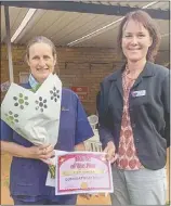  ??  ?? Wellington Nurse of the Year Tessa Ponder with Wellington Health Service Manager Sally Loughnan. PHOTO: WESTERN NSW LOCAL HEALTH DISTRICT