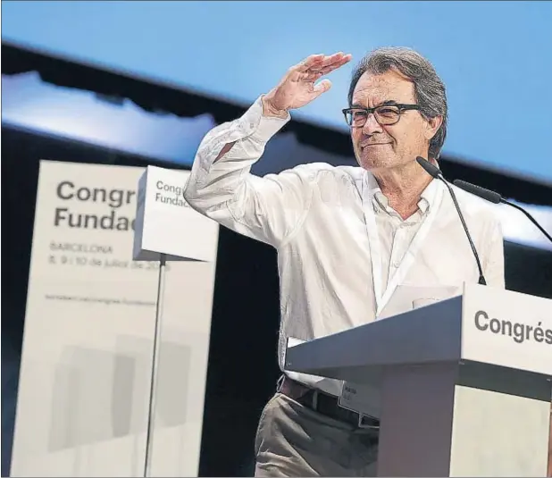  ??  ?? Artur Mas abrió ayer el congreso de fundación de la nueva CDC mirando al futuro