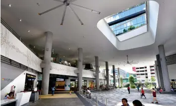  ?? ALBERT CHUA/THE EDGE SINGAPORE ?? The community plaza at Kampung Admiralty integrated developmen­t