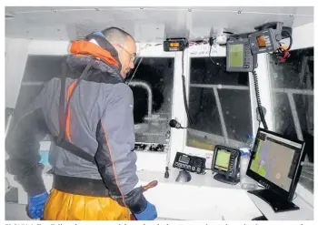  ??  ?? ERQUY. Julien Tréhorel est patron pêcheur depuis deux ans après avoir navigué comme matelot pendant plusieurs années. Il pense que son activité de pêche aux bulots est menacée.