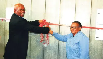  ?? Photos: Neco Bokwe ?? MEC Xlolile Nqatha and Acting Mayor Khunjuzwa Kekana officially launch the facility.